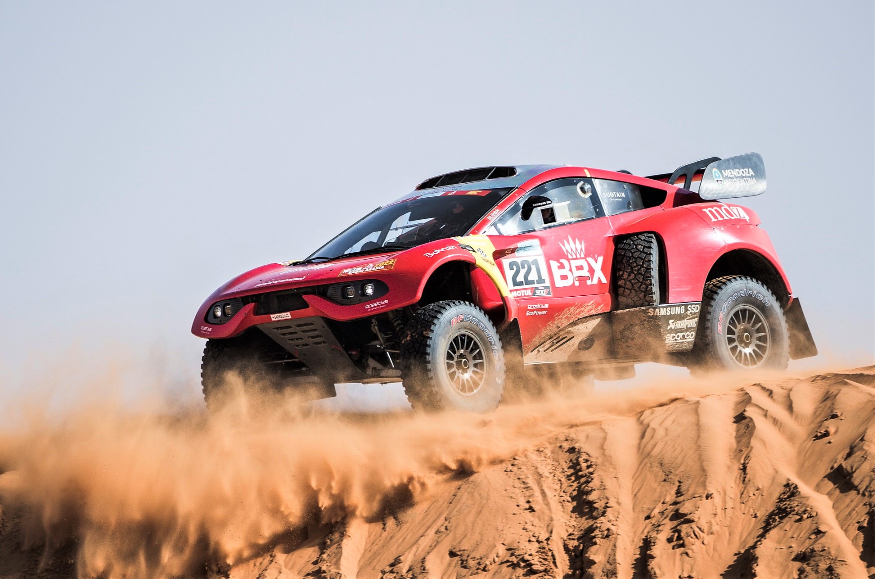 LOEB RECORDS STUNNING DAKAR STAGE WIN TO  KEEP ALIVE BRX VICTORY HOPES